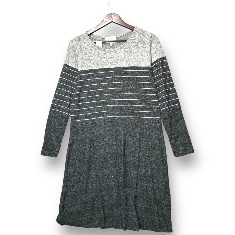 Ella Mara Gray Striped Knit Dress M Petite Minimalist Quiet Luxury Soft Girl - Picture 2 of 10